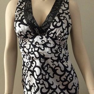 BEBE Black/Gray Artsy Scroll w/Pleated Waist Silk